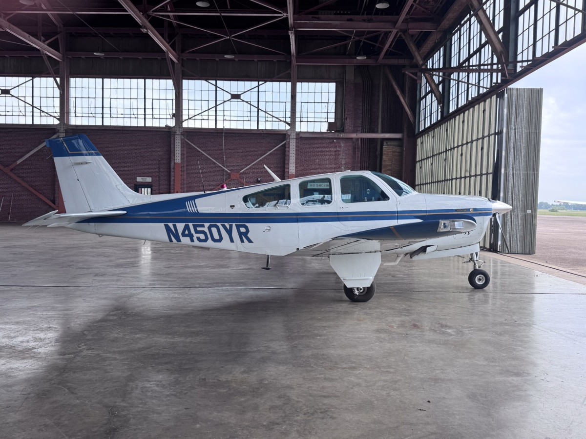 1981 Beechcraft Bonanza F33A